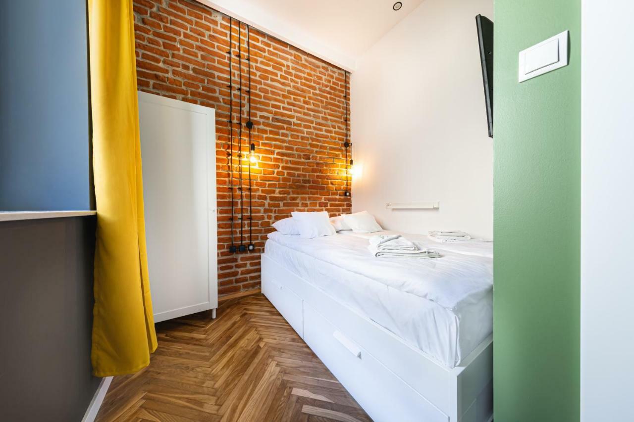 Miomio Apartments Krakow Bagian luar foto