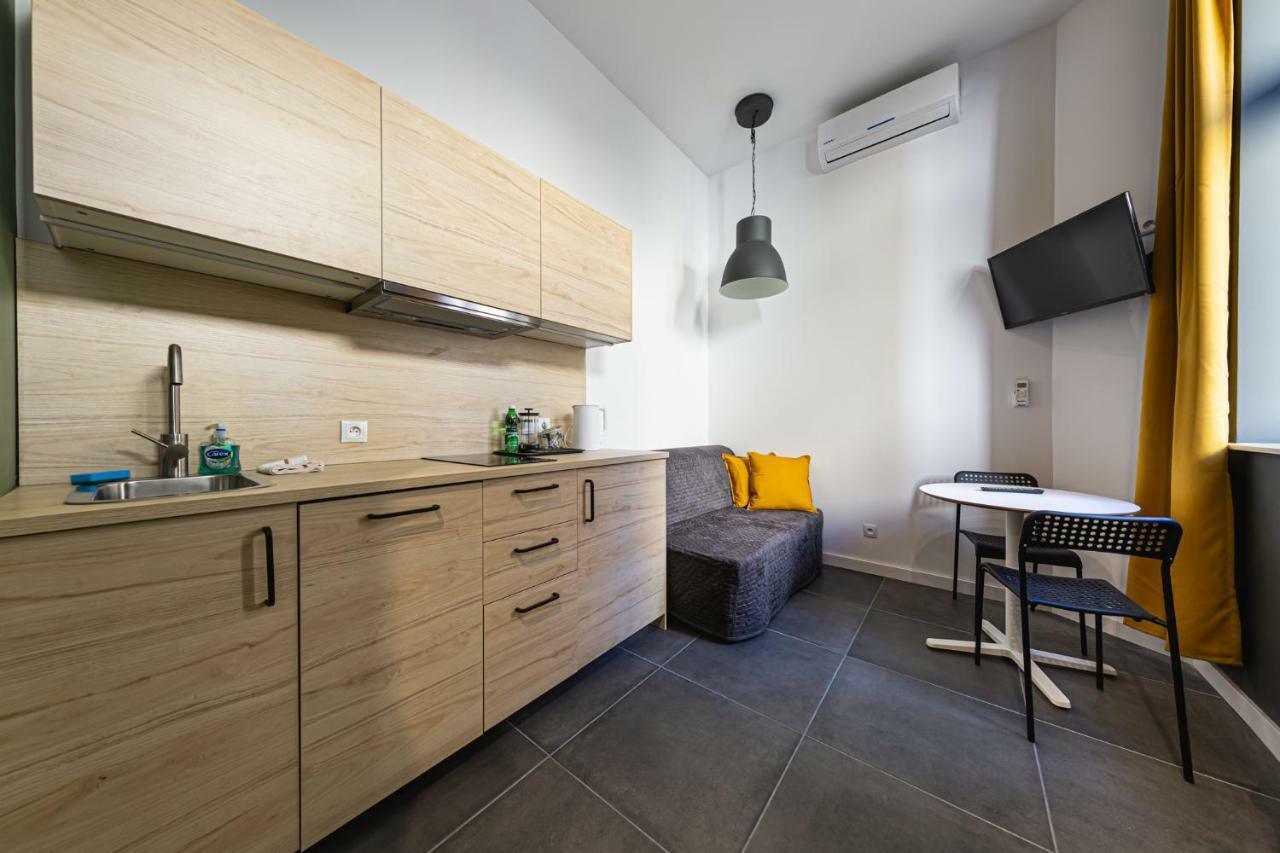 Miomio Apartments Krakow Bagian luar foto